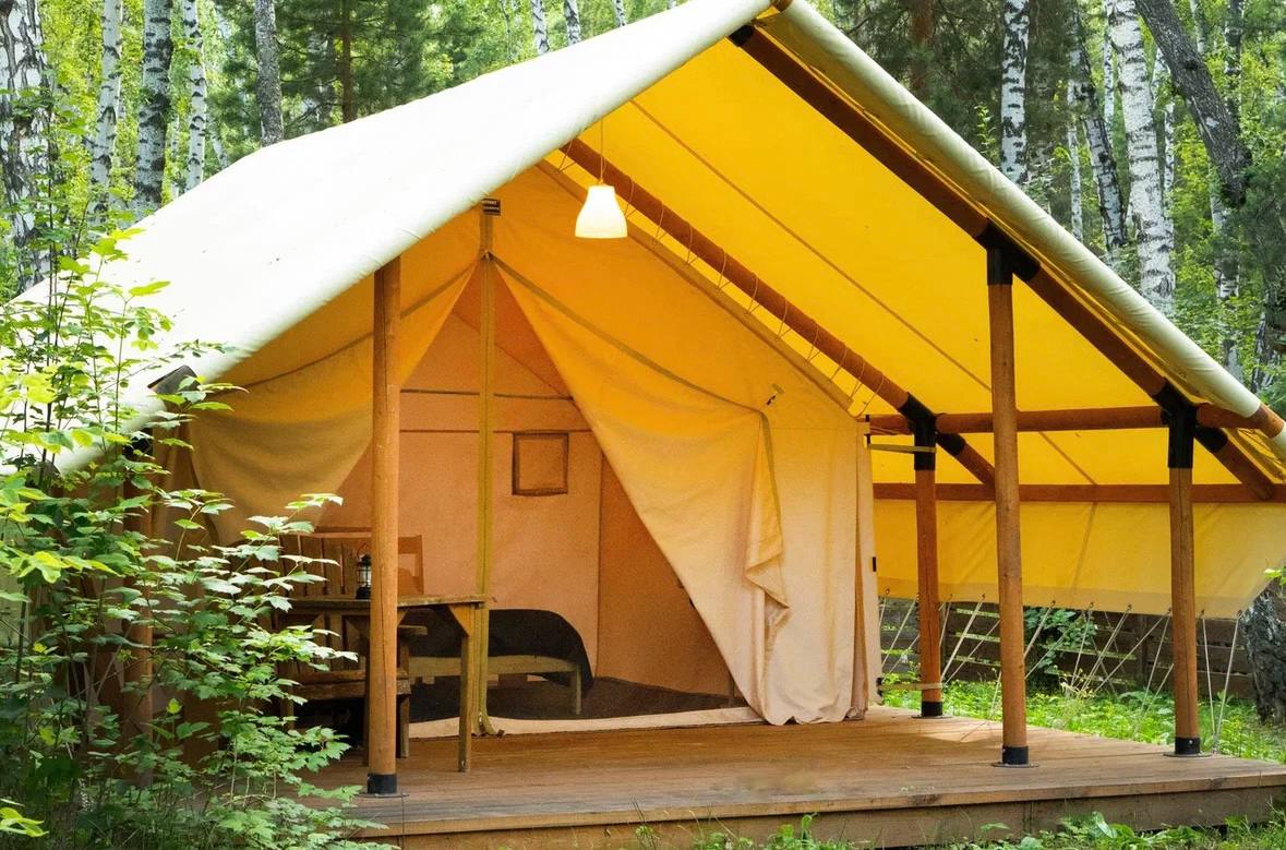 Новый формат отдыха в Forest Красноярка — палатки в лесу!